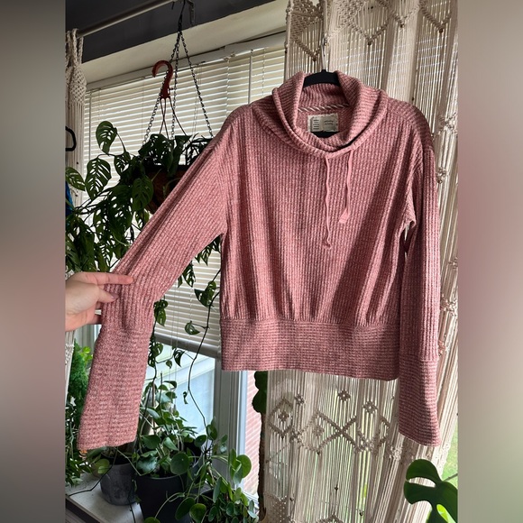 Anthropologie Tops - ANTHROPOLOGIE SATURDAY SUNDAY PINK ATHLETIC COWL NECK PULLOVER SWEATSHIRT